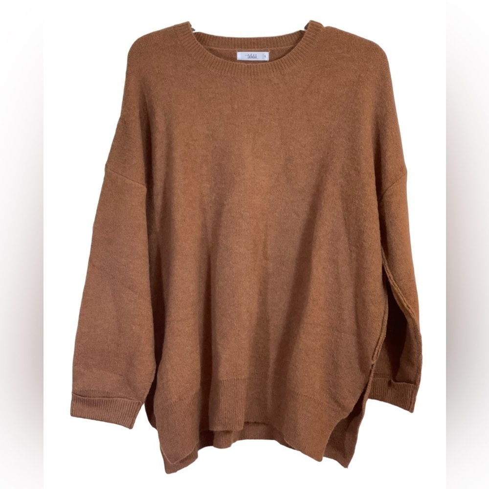 Taluluah oversized knit sweater. GUC Size large